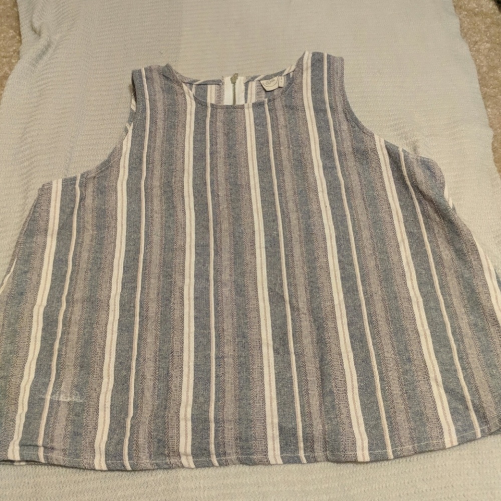 White and blue striped tank